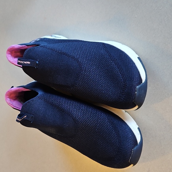 Skechers Archfit Air Cooled Blue Slip On Shoes - Picture 2 of 15